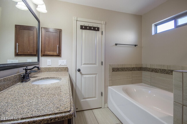 Building Photo - 13177 Shady Trail