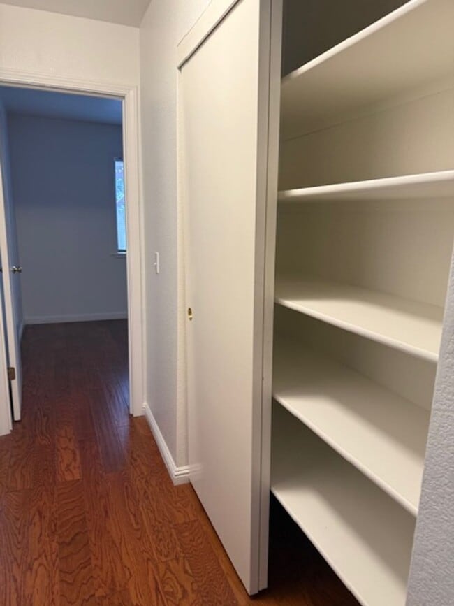 Building Photo - 2 Bedroom 2 Bath House in Cotati ~ Attached 2 Car Garage