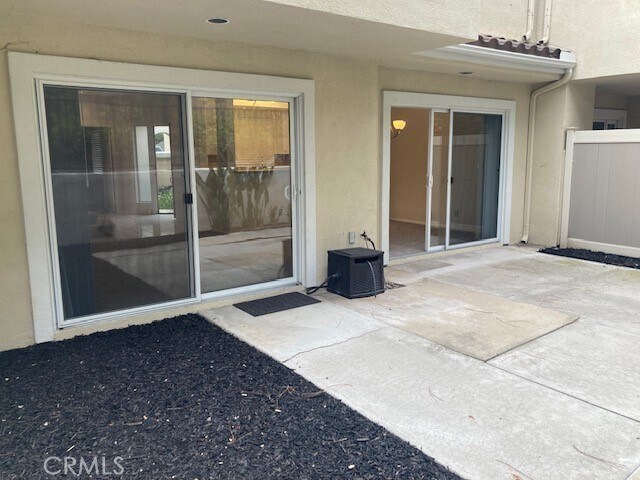 Building Photo - 83 Pamplona