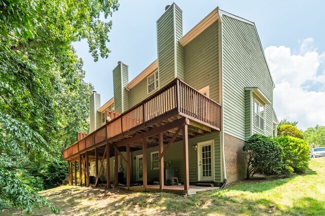 Building Photo - 128 Shady Spring Pl