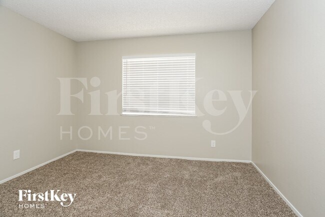 Building Photo - 6612 Wheelbarrow Peak Dr