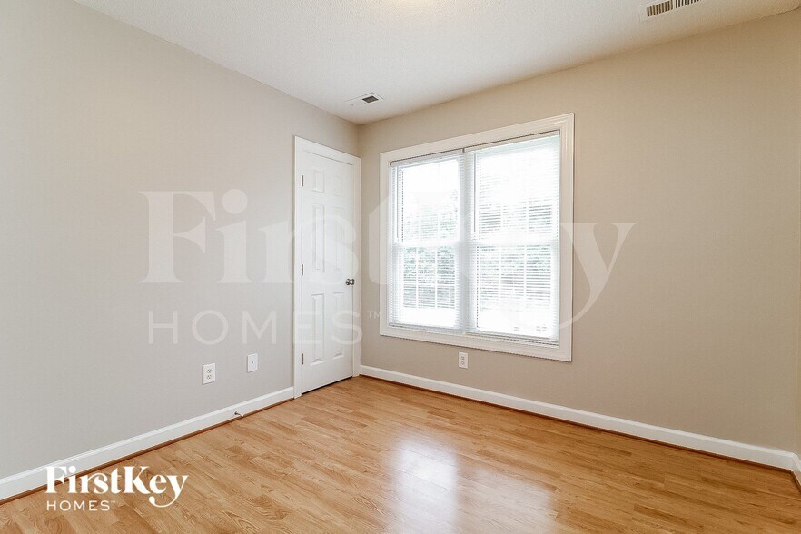 Building Photo - 245 B H Parrish Rd