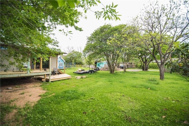 Building Photo - 2713 Sweeney Ln