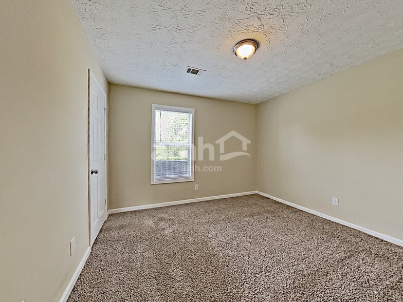 Building Photo - 1222 Cabots Ln