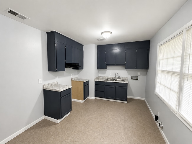 Building Photo - 3258 Lancing Ln