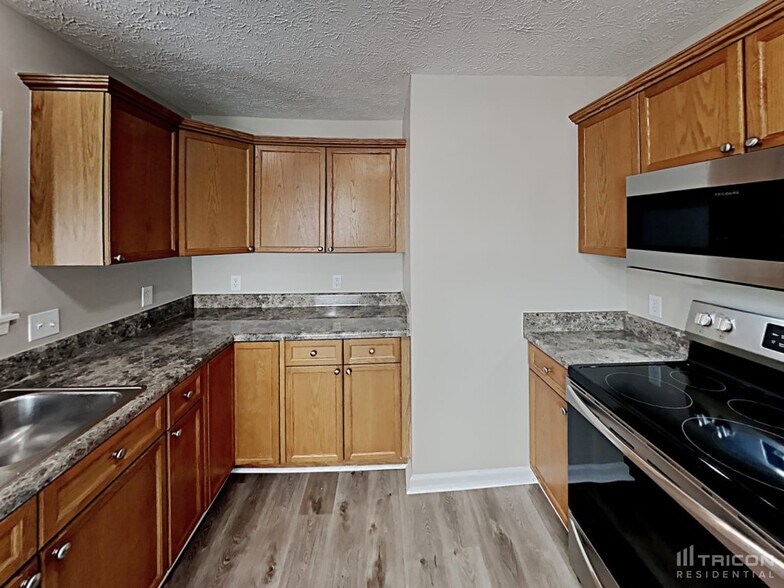 Building Photo - 989 Chesire Way