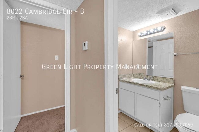 Building Photo - 8022 Cambridge Cir