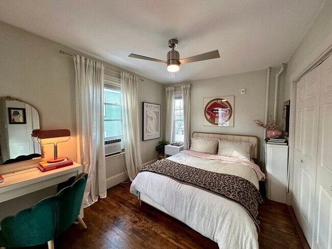 Building Photo - 15 Bearse Ave