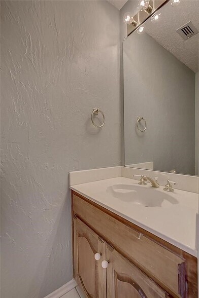 Building Photo - 3005 Warm Springs Ln