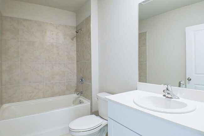 Building Photo - New Construction 4 beds 2 baths with lake view in Fort Myers