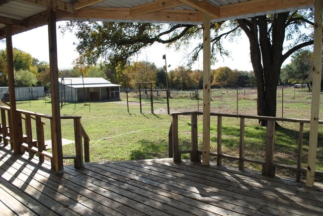 Building Photo - 13019 W Adams Ave