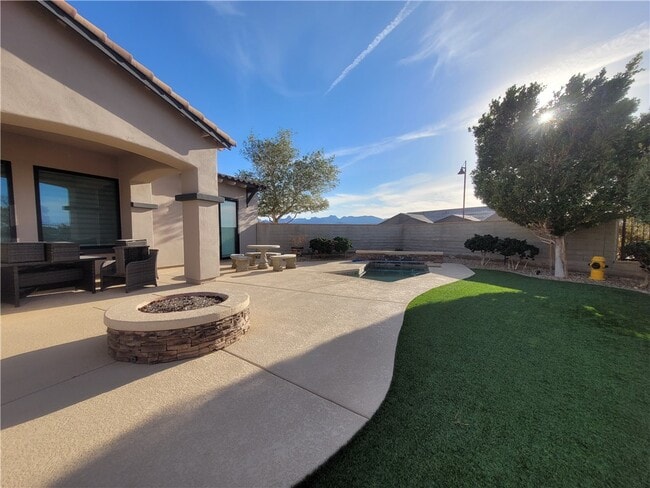 Building Photo - 3130 Fort Mojave Dr