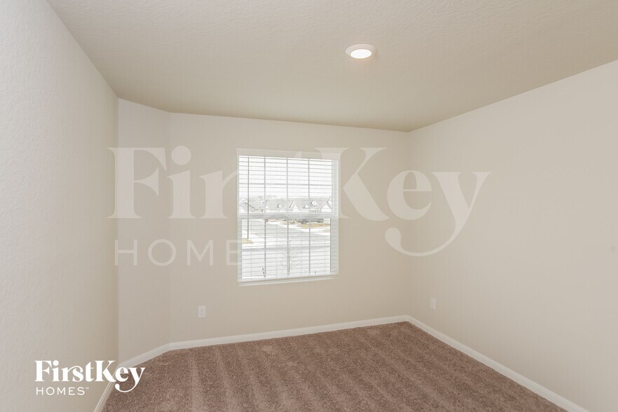 Building Photo - 31773 Untrodden Way