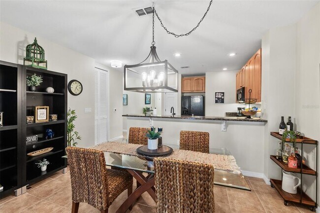 Building Photo - 100 Canopy Walk Ln