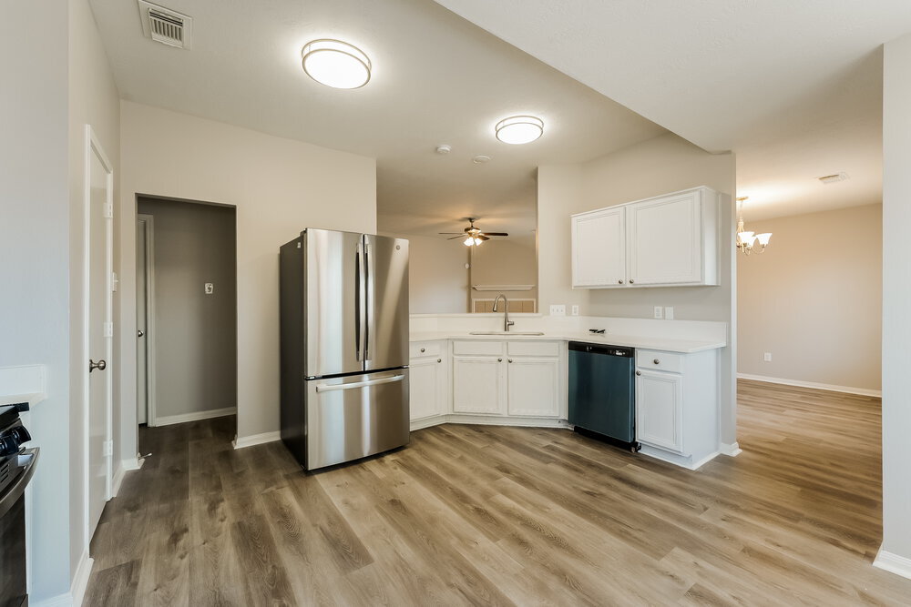 Building Photo - 20827 Oak Rain Ct