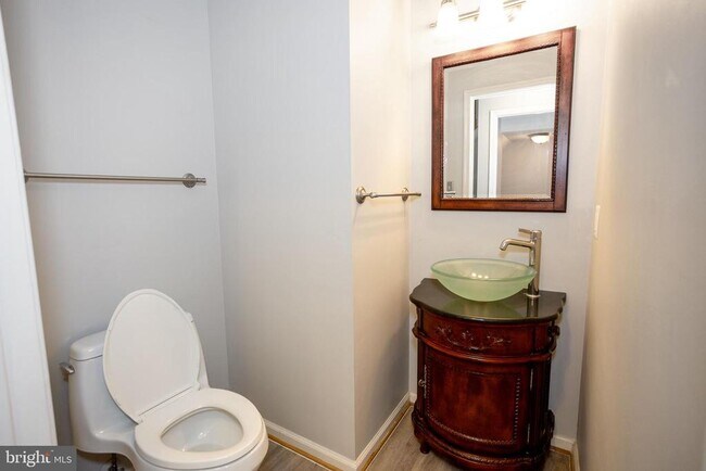 Building Photo - 13076 Dove Tree Ct