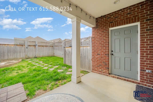 Building Photo - 1427 Winding Creek Dr