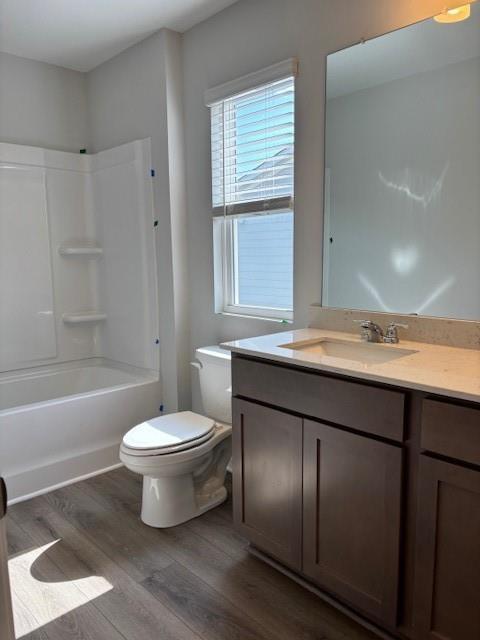 Building Photo - 487 Crown Dr