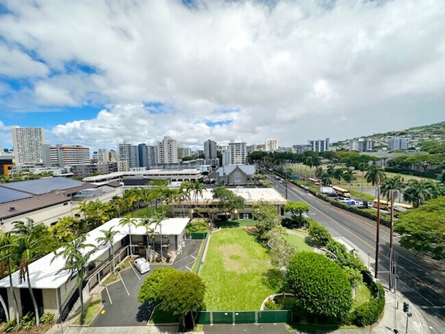 Building Photo - *VIEW FULL AD FOR DETAILS* Secured Bldg. &...
