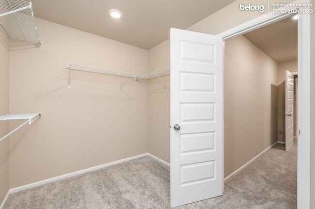 Building Photo - 3878 79th Dr NE