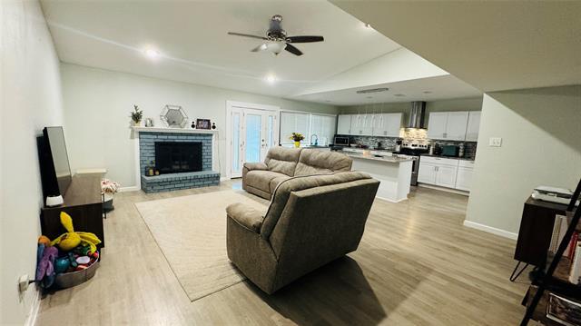 Building Photo - 1517 W Spring Creek Pkwy