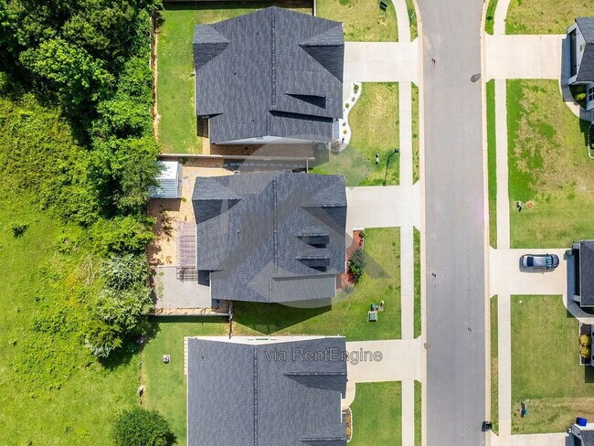 Building Photo - 1725 Rohan Cir