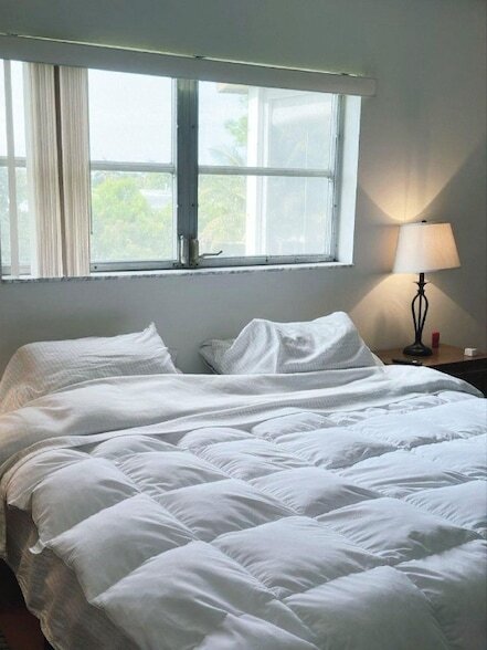 Building Photo - 7505 NW 5th Pl