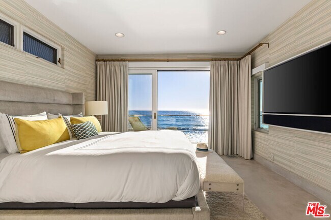 Building Photo - 42580 Pacific Coast Hwy