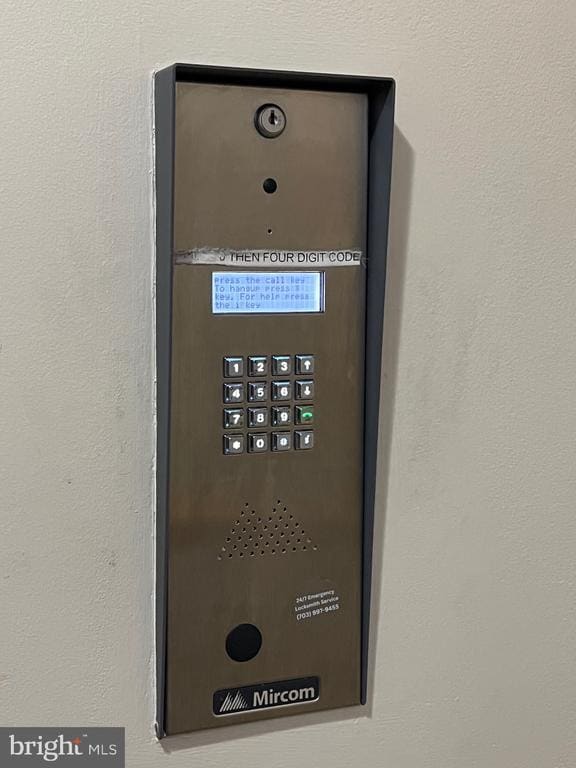 Primary Photo - 2003 Connor Ct