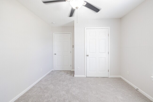 Building Photo - 11915 Greenmesa Dr