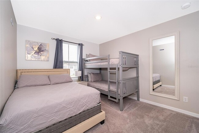 Building Photo - 1013 Plantation Ln