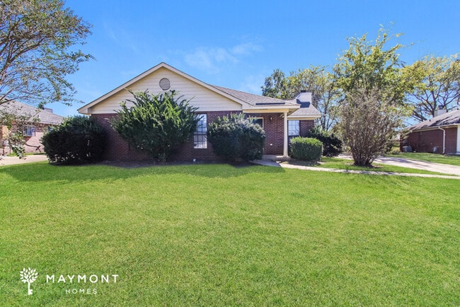 Building Photo - 5948 Brookline Ln