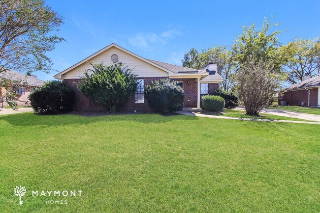 Primary Photo - 5948 Brookline Ln