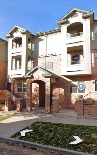 Building Photo - 2901 Wyandot St