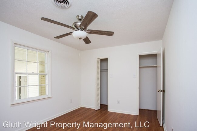 Building Photo - 2 br, 1 bath House - 1149 Veterans Parkway