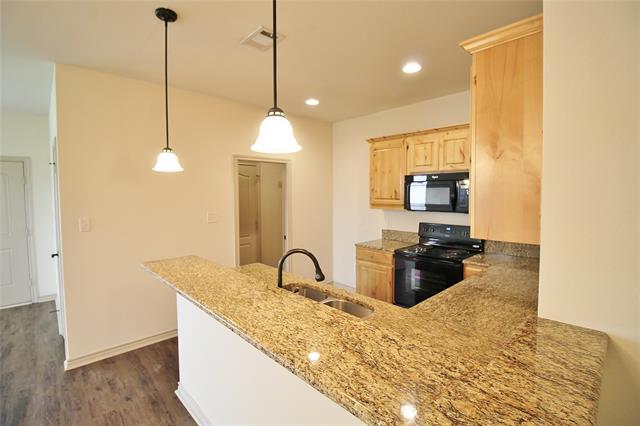 Building Photo - 112 Bridle Ct