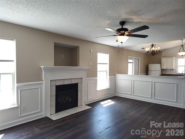 Building Photo - 1408 Jordans Pond Ln