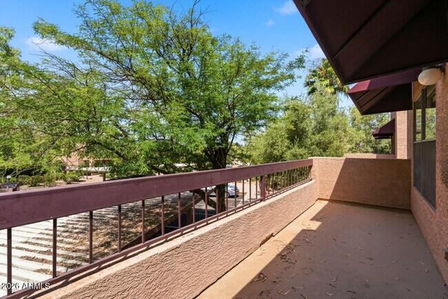 Building Photo - 16657 E Gunsight Dr