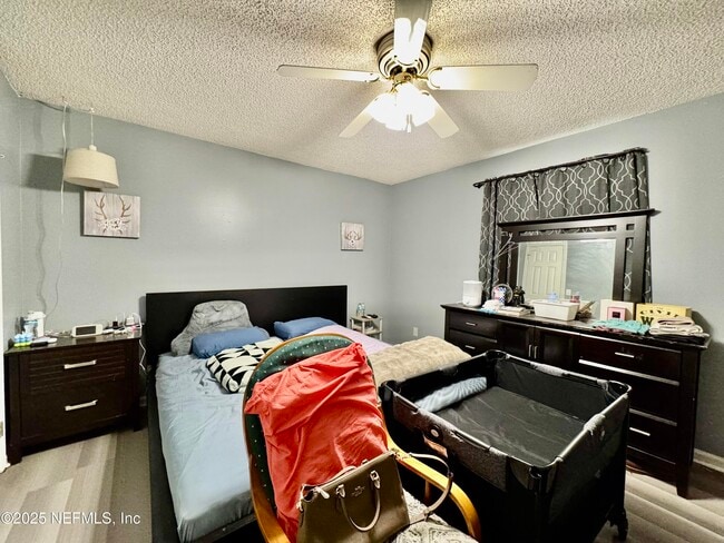 Building Photo - 11471 Mandarin Glen Cir W