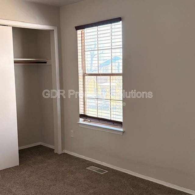 Building Photo - 702 Fruit Ave NW