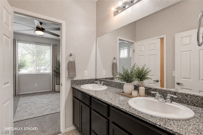 Building Photo - 2185 Rio Rancho Pointe Pl