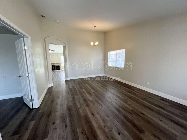 Building Photo - 1209 Duck Blind Cir