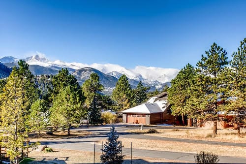 Building Photo - 650 Freeland Ct