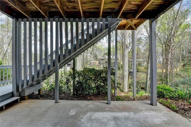 Building Photo - 3914 Granger Dr