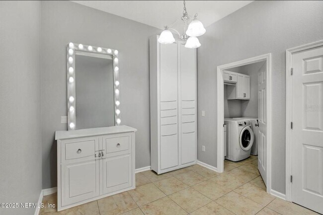 Building Photo - 3060 Plantation Ridge Dr