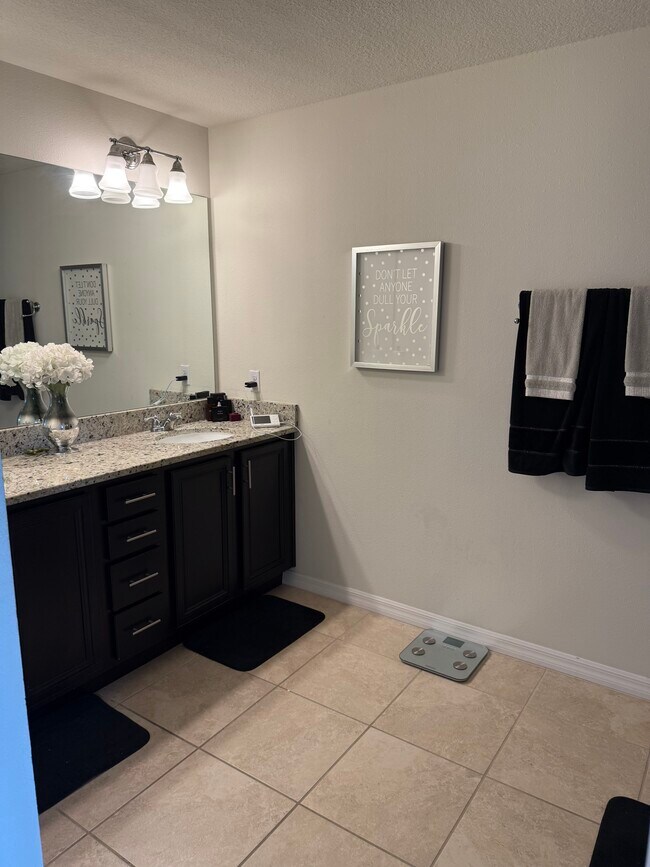 Building Photo - 3047 Alessa Loop