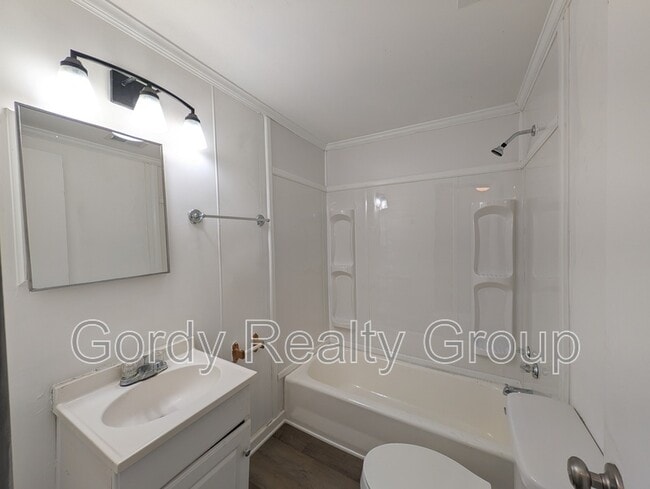 Building Photo - 5168 Abel Ln