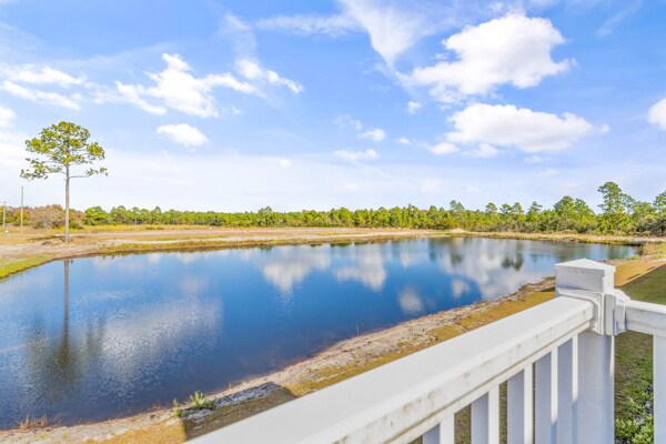 Building Photo - 305 Lineback Pl