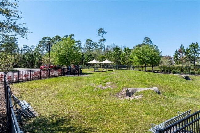 Building Photo - 17504 Saw Palmetto Ave