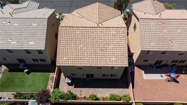 Building Photo - 6736 Prairie Dusk Dr